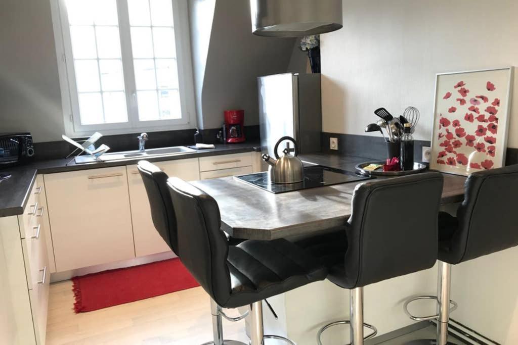 Appartement L'Ormeau 4 Etoiles Dans Le Centre Historique De Saint Malo Exterior photo